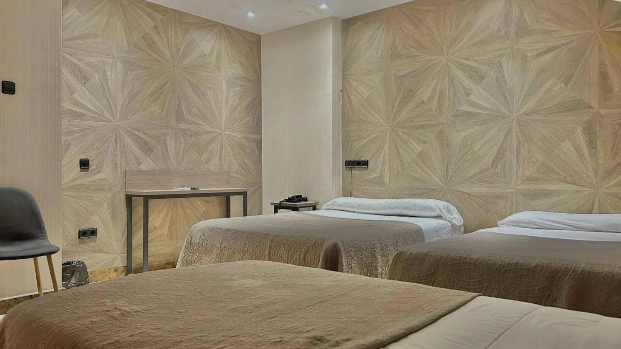 Hotel Ciudad De Fuenlabrada Esterno foto