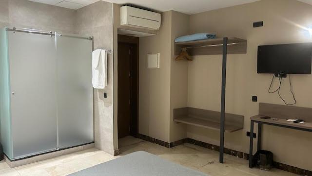 Hotel Ciudad De Fuenlabrada Esterno foto