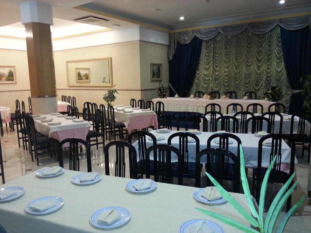 Hotel Ciudad De Fuenlabrada Esterno foto