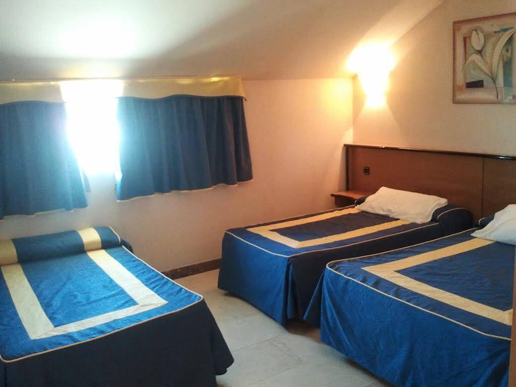 Hotel Ciudad De Fuenlabrada Esterno foto