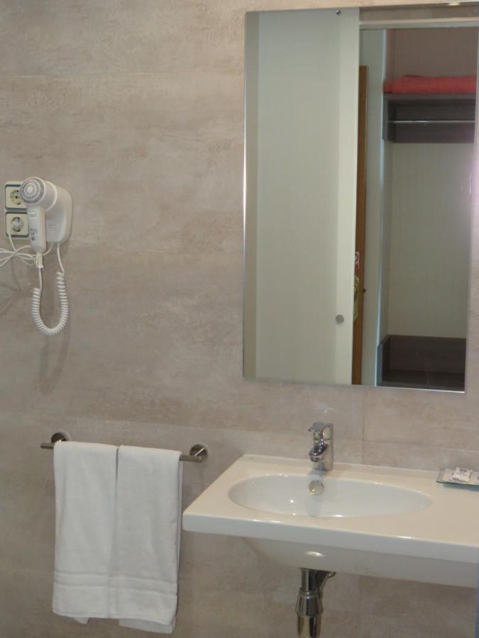 Hotel Ciudad De Fuenlabrada Esterno foto